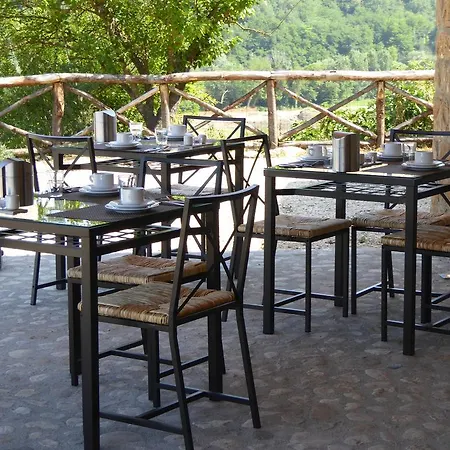 Pietre Di Fiume Alloggio per agriturismo *