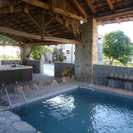 Pietre Di Fiume * Apice